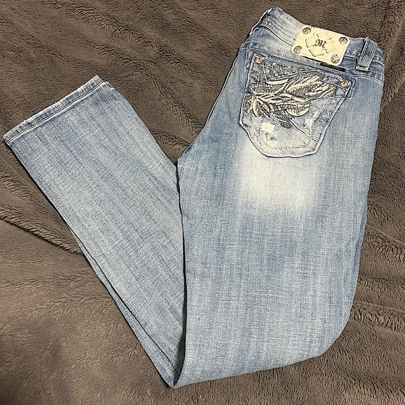 Miss Me Denim - Miss Me Signature Straight Embellished Pocket Light Blue Denim Jeans 32